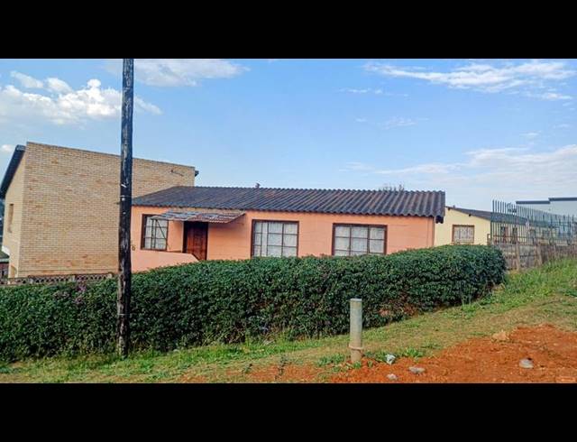 3 BEDROOM HOUSE FOR SALE IN NORTHDALE